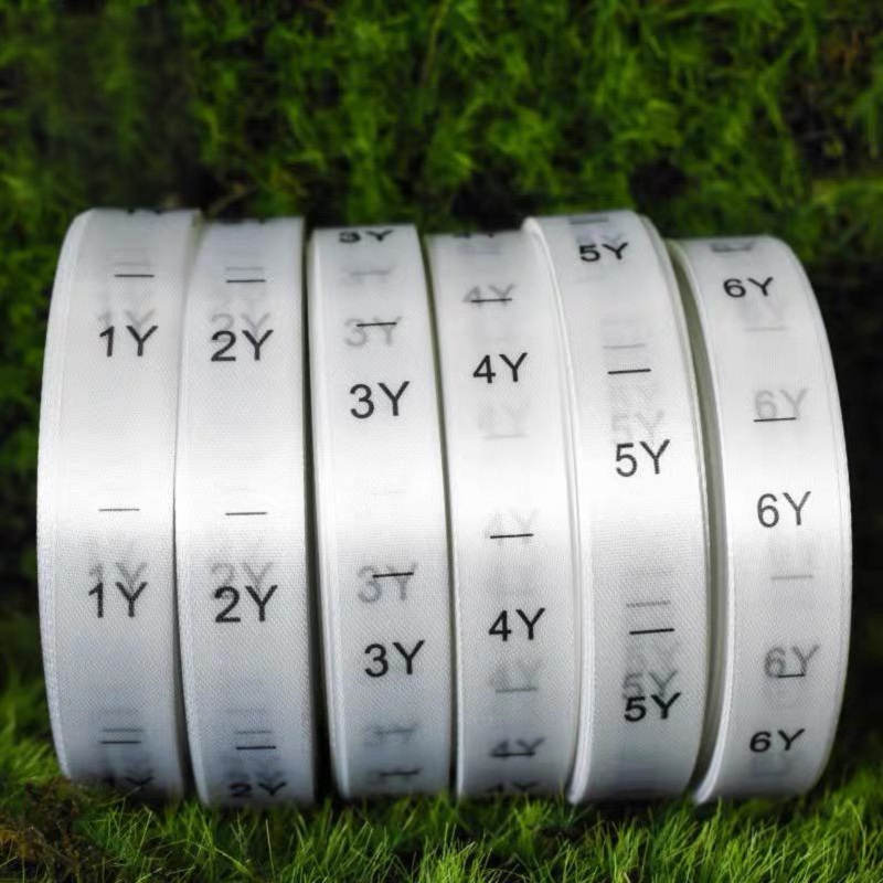 1000pcs/roll  kids size labels – Baby Clothing Labels Bewertung und Preis